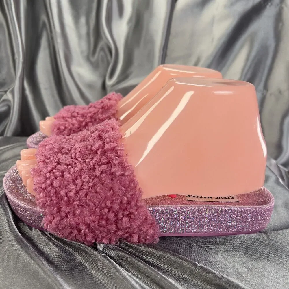 Steve Madden Girls‎ Size 4 Slides Pink Fuzzy Sandals Glitter Sparkles Hearts